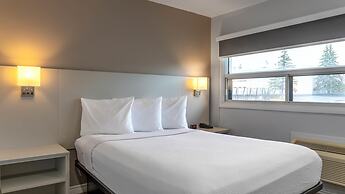 Motel 6 – Cornwall, ON