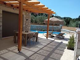 Zephyros Villas - Agios Nikitas