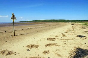 Stunning 2-bed House in Weston-super-mare