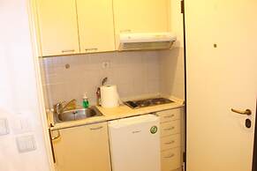 1-bedroom Apartment Center and City Attractions