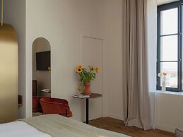Hotel Fort St Laurent Lyon - Handwritten Collection