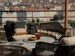 Hotel Fort St Laurent Lyon - Handwritten Collection
