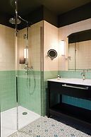 Square Lodge Hotel La Roche Sur Yon - Handwritten Collection