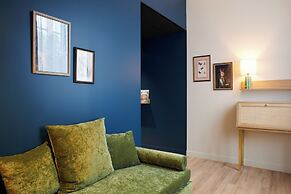 Square Lodge Hotel La Roche Sur Yon - Handwritten Collection