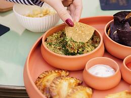 Square Lodge Hotel La Roche Sur Yon - Handwritten Collection