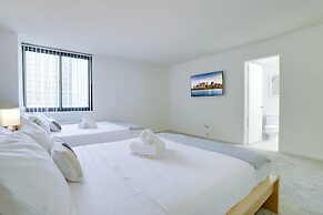 Charming Elegance Crystal City Apartment