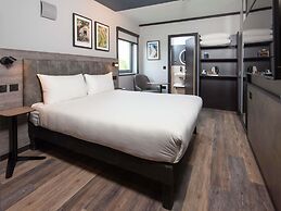 Ibis Styles London Gatwick Airport