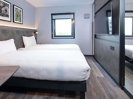 Ibis Styles London Gatwick Airport