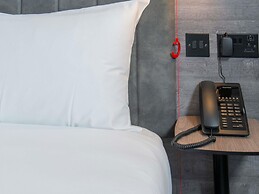 Ibis Styles London Gatwick Airport
