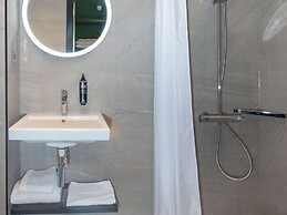 Ibis Styles London Gatwick Airport