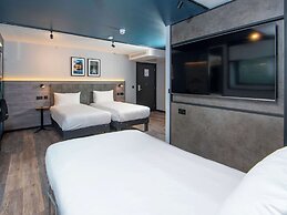 Ibis Styles London Gatwick Airport