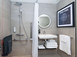 Ibis Styles London Gatwick Airport