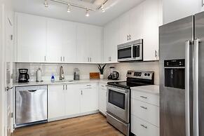 French Quarter Splendor 4BR Luxury Condo