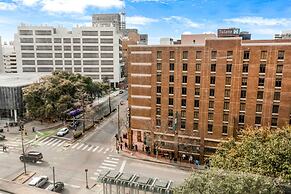 French Quarter Splendor 4BR Luxury Condo