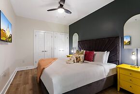 French Quarter Splendor 4BR Luxury Condo