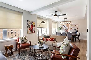 French Quarter Splendor 4BR Luxury Condo