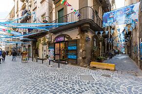 Napoli Street Art Rooms - Wall by Wonderful Italy