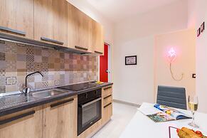 Napoli Street Art Rooms - Wall by Wonderful Italy