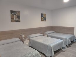 Hostal y apartamentos Casa Fermina