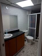 Apartamento AL1-LM Cerca al mar con Aire