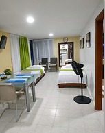 Apartamento AL1-LM Cerca al mar con Aire