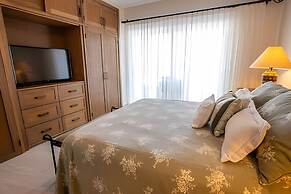 Grand Marina Villas