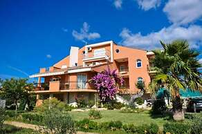 Nada - With Nice View - A3