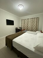 Vale do Paraíso Inn