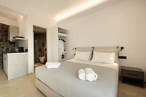 Nastram Suites Oia
