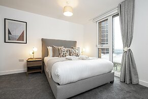 Amazing Flat With Community Hub