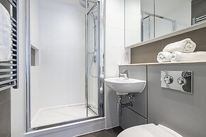 Amazing Flat With Community Hub