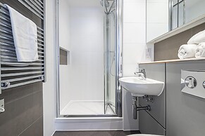 Amazing Flat With Community Hub