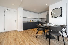 Amazing Flat With Community Hub