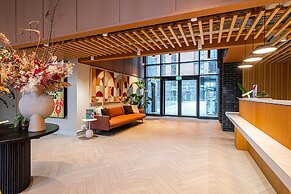 Modern Flat Near City Centre