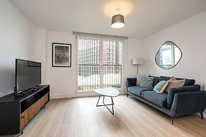 Designer Flat Near City Centre