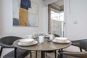 Central Two Bedroom Flat