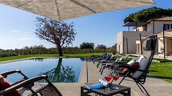 Villa San Giuseppe 12 Emma Villas