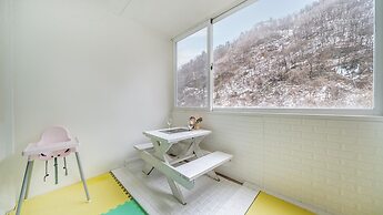 Gapyeong Paradiso Kids Poolvilla