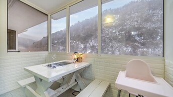 Gapyeong Paradiso Kids Poolvilla