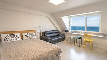 Boryeong Lehouse Pension