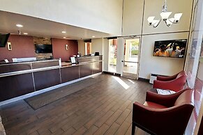 Sacramento Inn & Suites