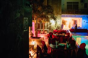 Ismattha hotel