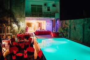 Ismattha hotel