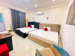 Ismattha hotel