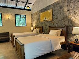 Arsulana Eco Lodge