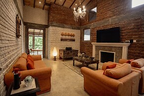 Arsulana Eco Lodge