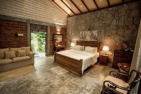 Arsulana Eco Lodge