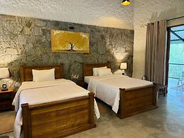 Arsulana Eco Lodge