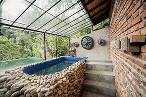 Arsulana Eco Lodge