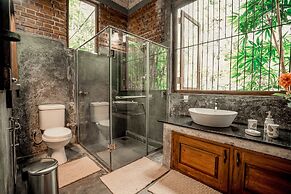Arsulana Eco Lodge